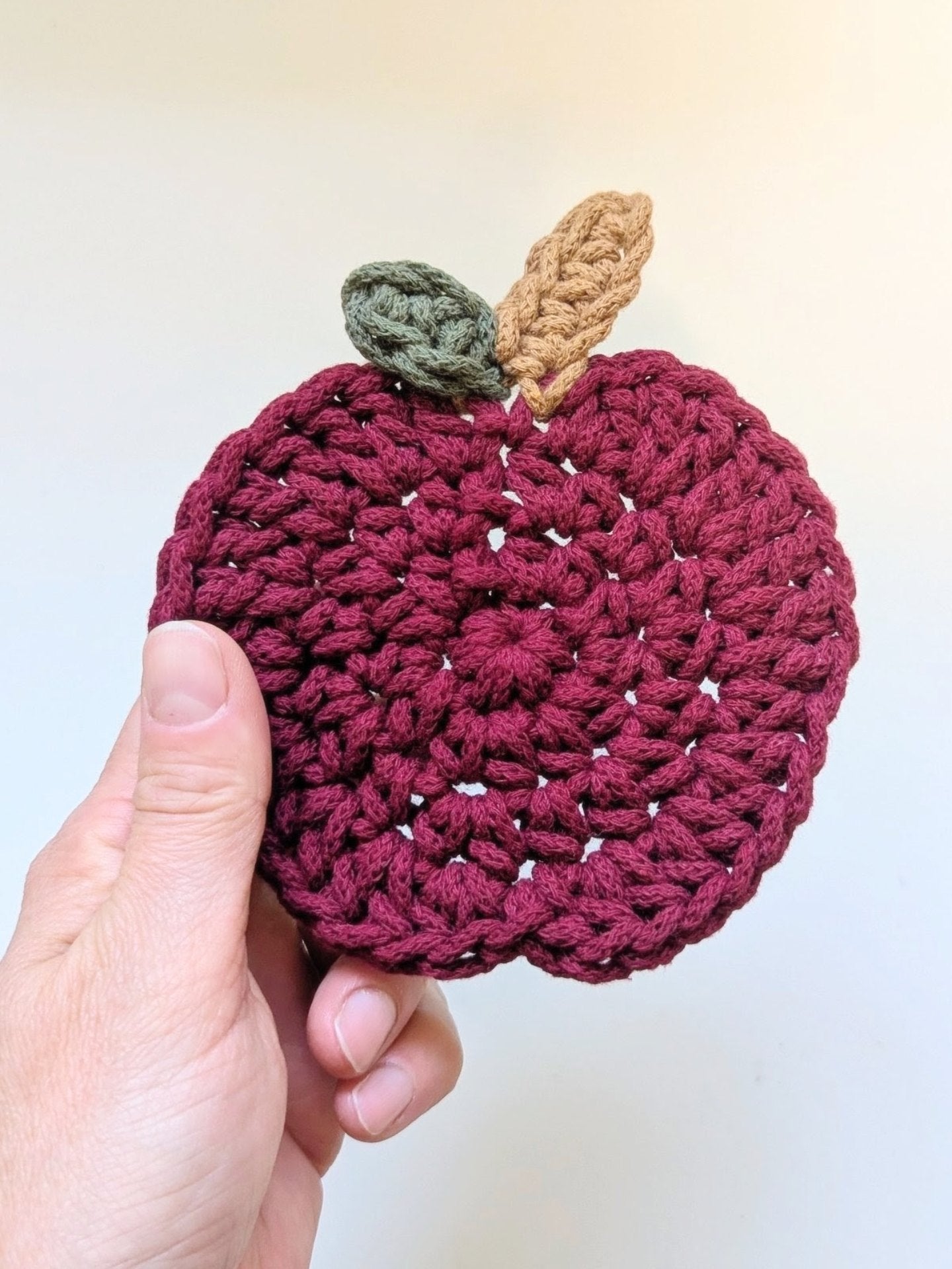 Crochet Apple Coaster