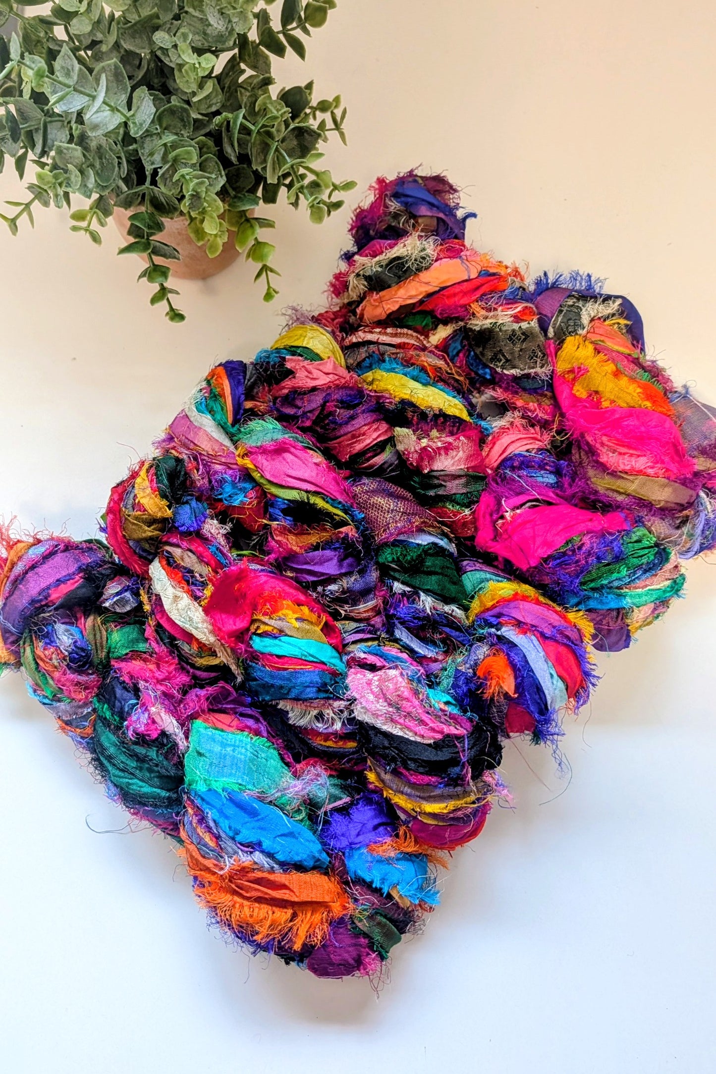 Sari Silk Fuzzy Ribbon